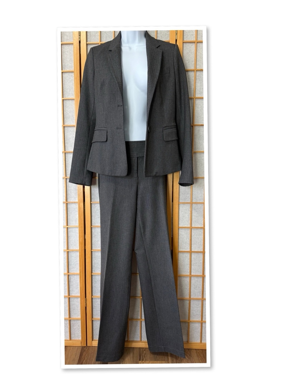 United Colors of Benetton Pants - Picture 2 of 10